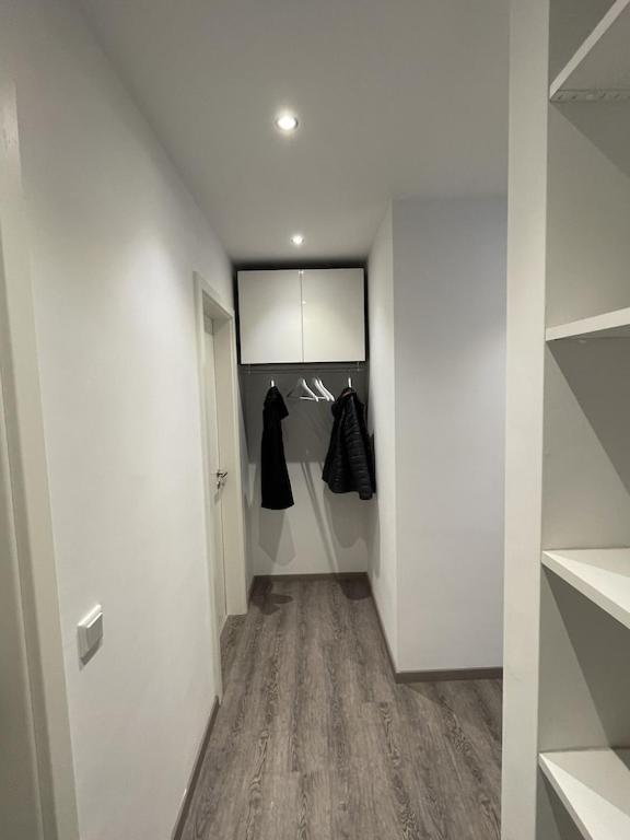 Exklusive Wohnung Zentral Mit Grossem Balkon ロースハイム エクステリア 写真